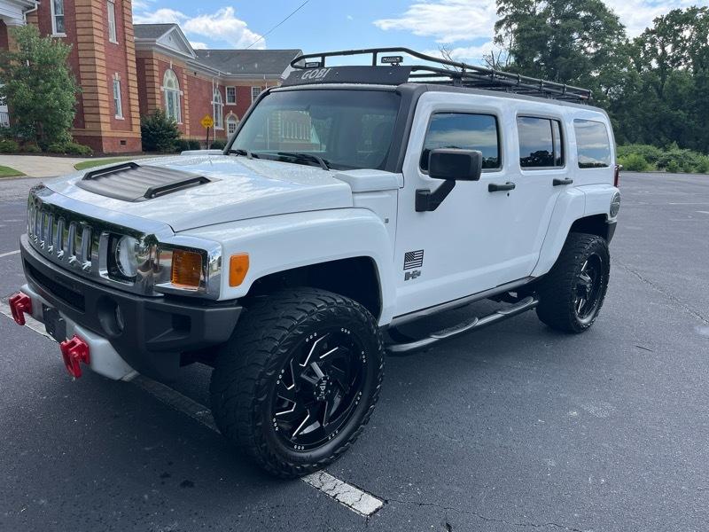 HUMMER H3 4dr 4WD SUV 2018