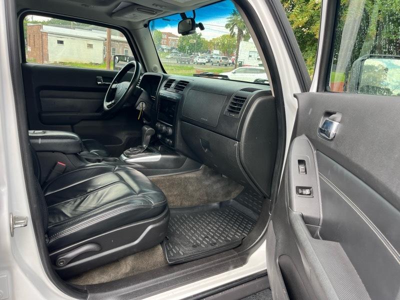 HUMMER H3 4dr 4WD SUV 2018