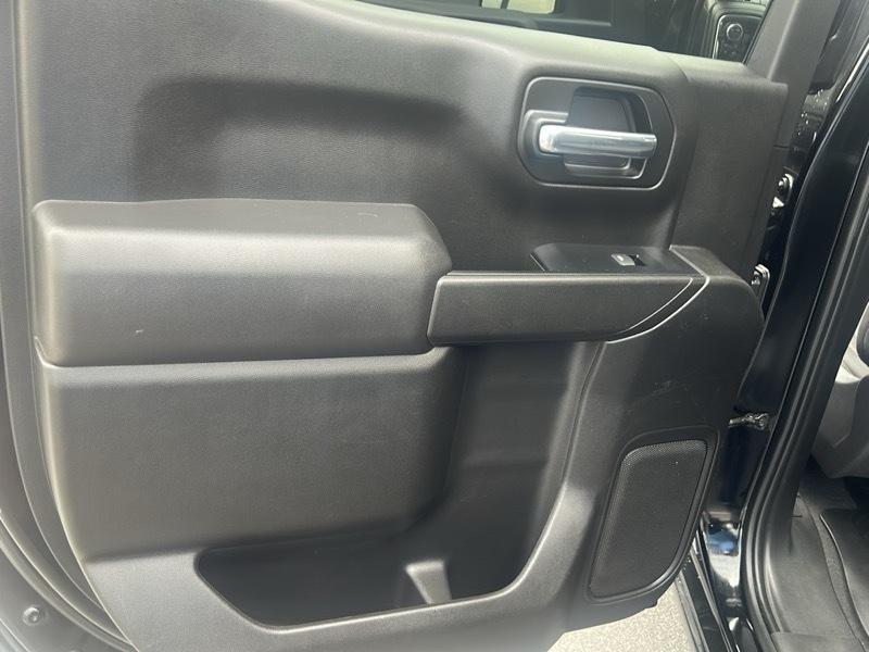 Chevrolet Silverado 1500 1LT Crew Cab 4WD 2021