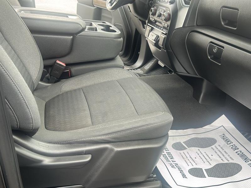 Chevrolet Silverado 1500 1LT Crew Cab 4WD 2021