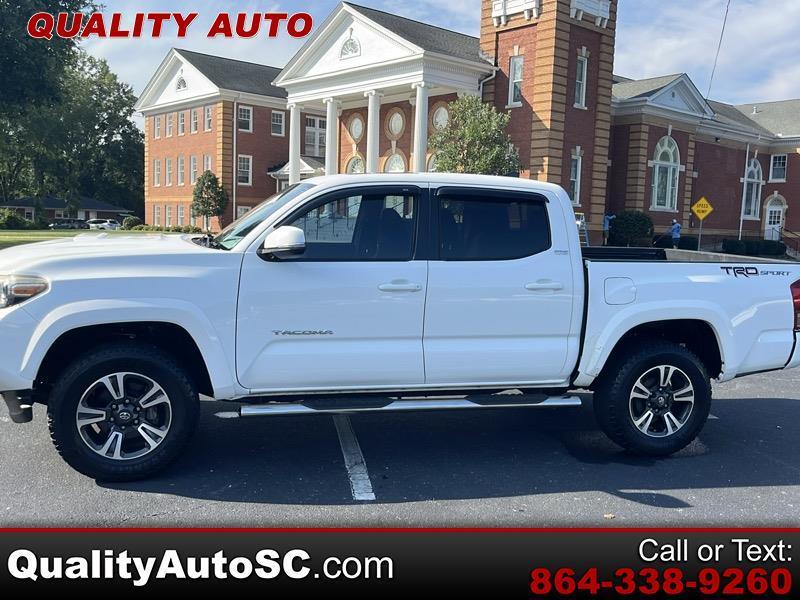 2017 Toyota Tacoma 2WD Limited Double Cab 5' Bed V6 AT (Natl)