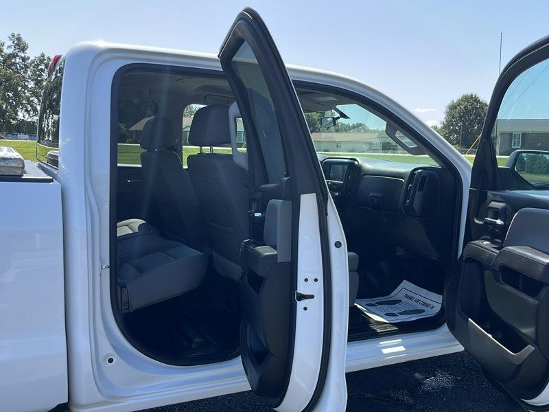 Chevrolet Silverado 1500 2WD Crew Cab 143.5" Work Truck 2019