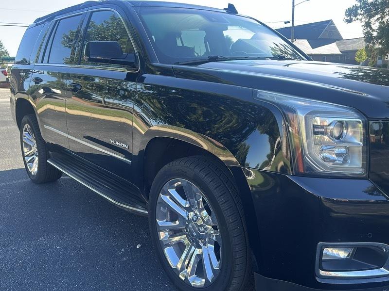 GMC Yukon SLT 2WD 2017