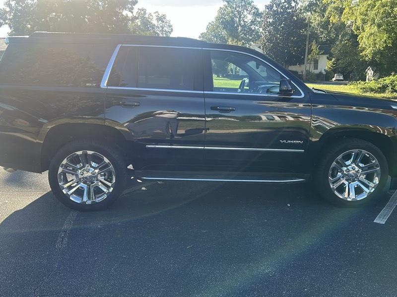 GMC Yukon SLT 2WD 2017