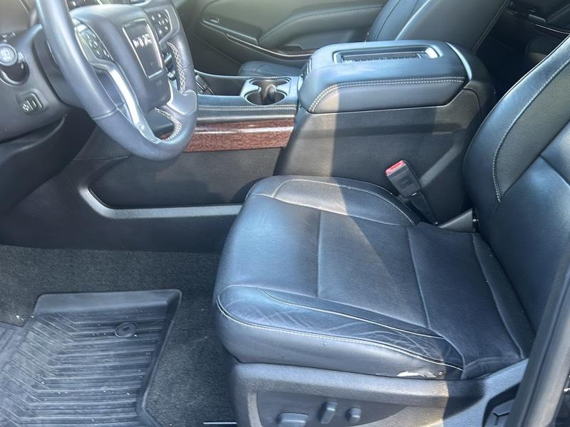 GMC Yukon SLT 2WD 2017