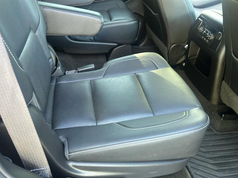GMC Yukon SLT 2WD 2017