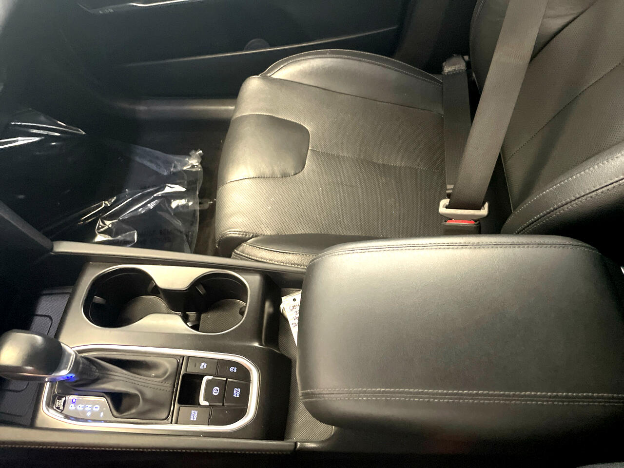 Hyundai Santa Fe SEL 2.0T w/Convenience and Premium Packages 2020 Hyundai Santa Fe SEL 2.0T w/Convenience and Premium Packages 2020