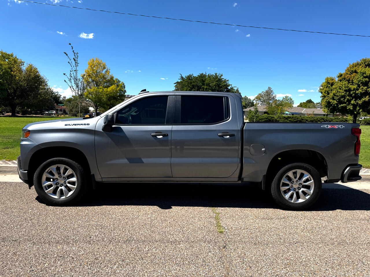 Chevrolet Silverado 1500 Custom Crew Cab 4WD 2021 Chevrolet Silverado 1500 Custom Crew Cab 4WD 2021