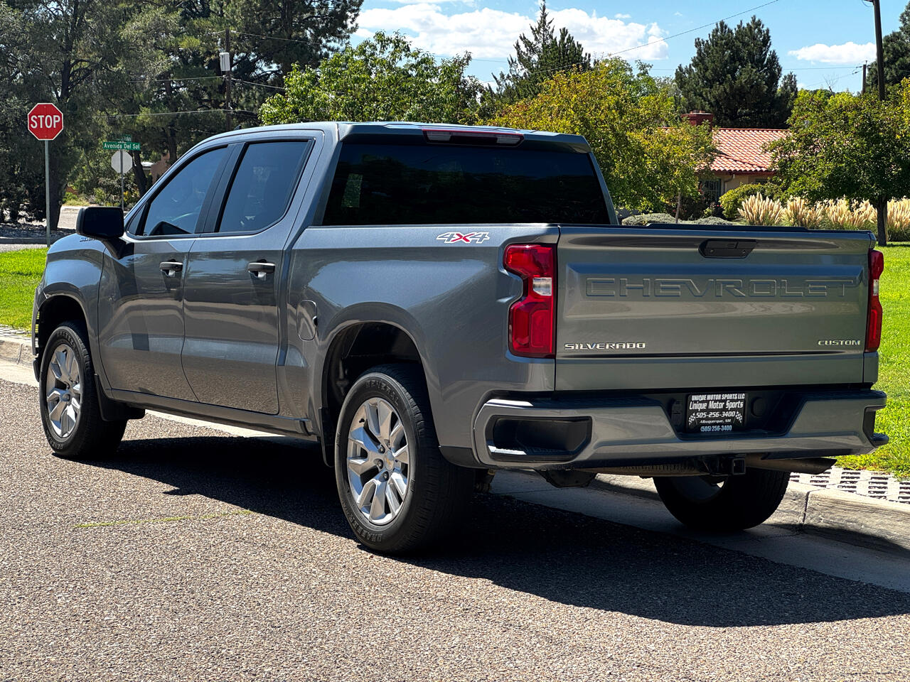 Chevrolet Silverado 1500 Custom Crew Cab 4WD 2021 Chevrolet Silverado 1500 Custom Crew Cab 4WD 2021