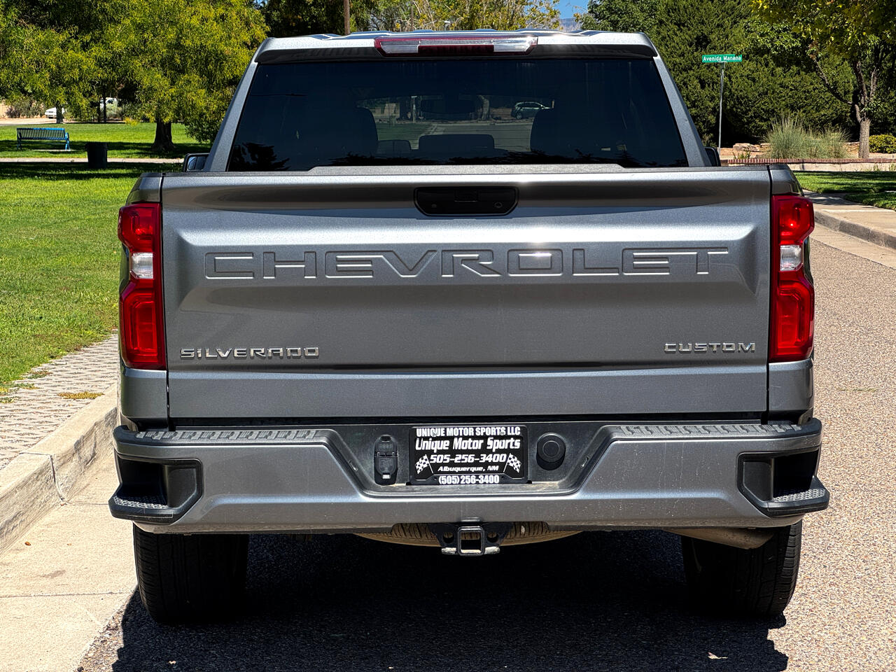 Chevrolet Silverado 1500 Custom Crew Cab 4WD 2021 Chevrolet Silverado 1500 Custom Crew Cab 4WD 2021