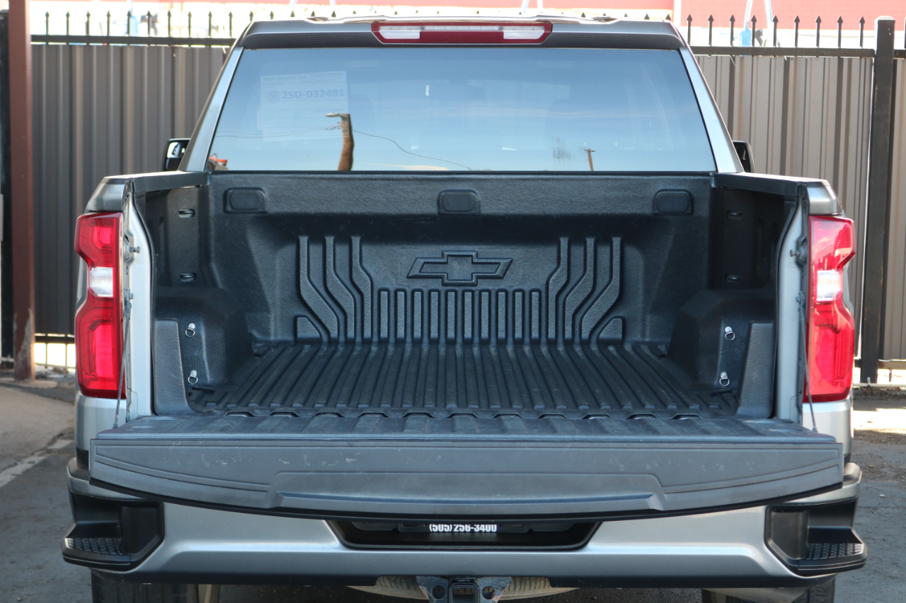 Chevrolet Silverado 1500 Custom Crew Cab 4WD 2021 Chevrolet Silverado 1500 Custom Crew Cab 4WD 2021
