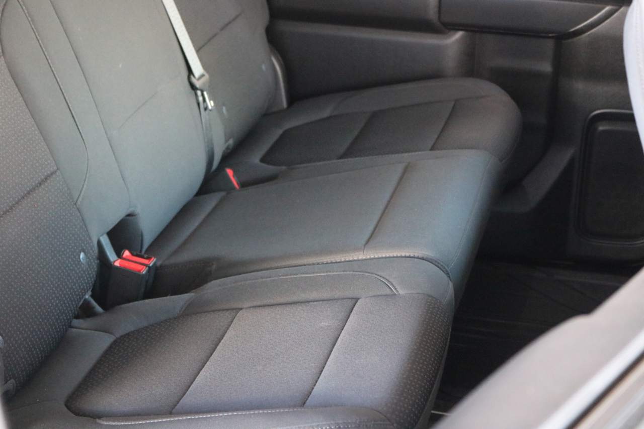 Chevrolet Silverado 1500 Custom Crew Cab 4WD 2021 Chevrolet Silverado 1500 Custom Crew Cab 4WD 2021