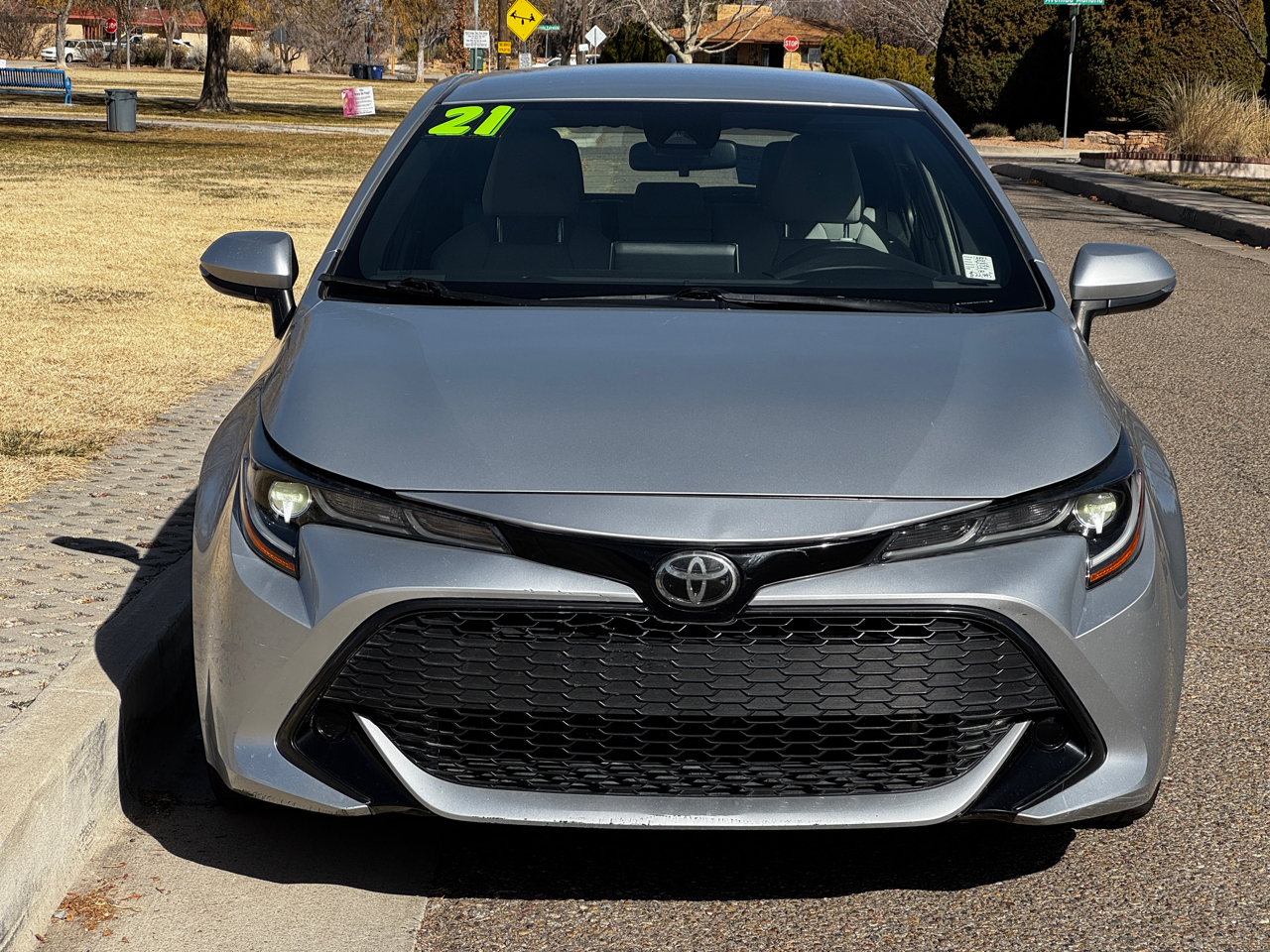 Toyota Corolla SE Hatchback 2021