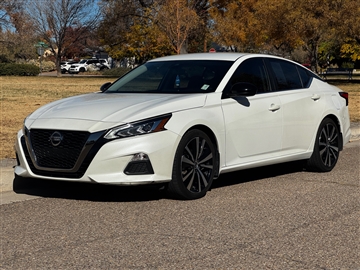 2022 Nissan Altima 2.5 SR