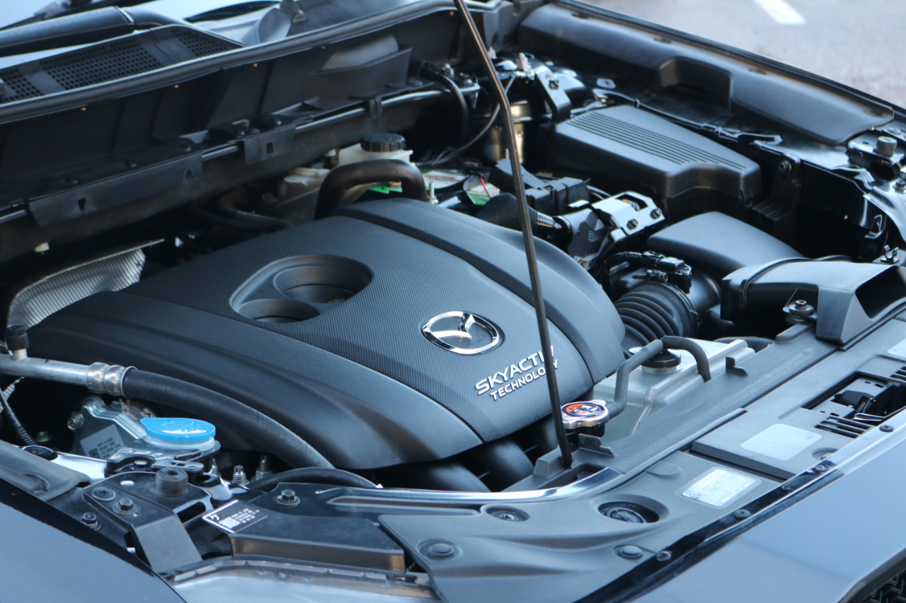 2017 Mazda CX-5 Touring photo 3