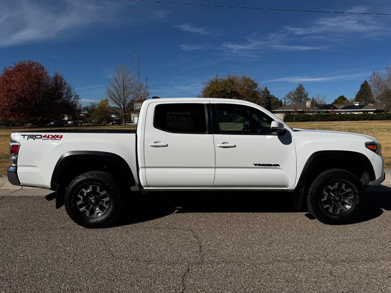 2021 Toyota Tacoma TRD Double Cab 4x4 V6 photo 3