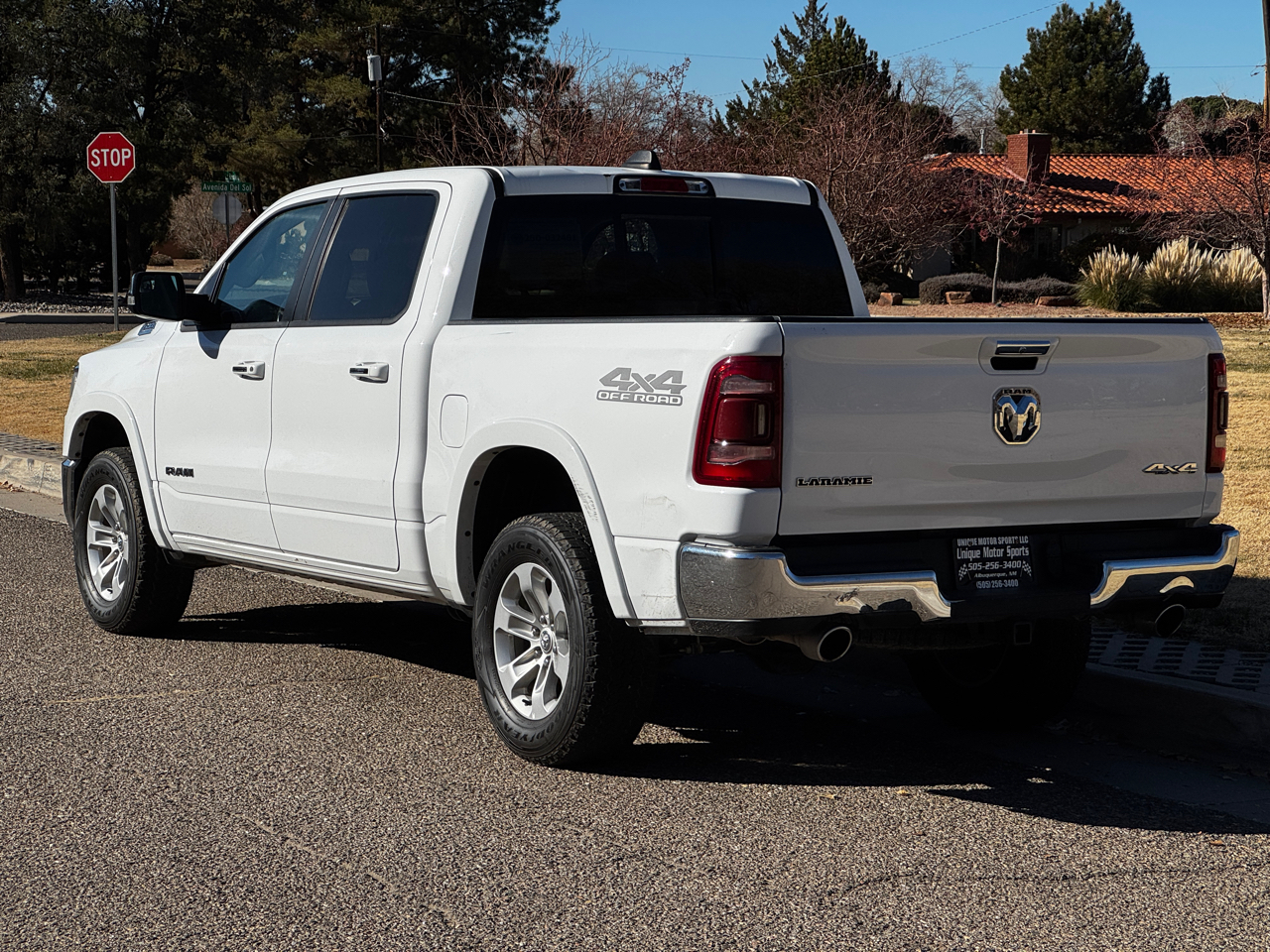 RAM 1500 Laramie Crew Cab SWB 4WD 2022