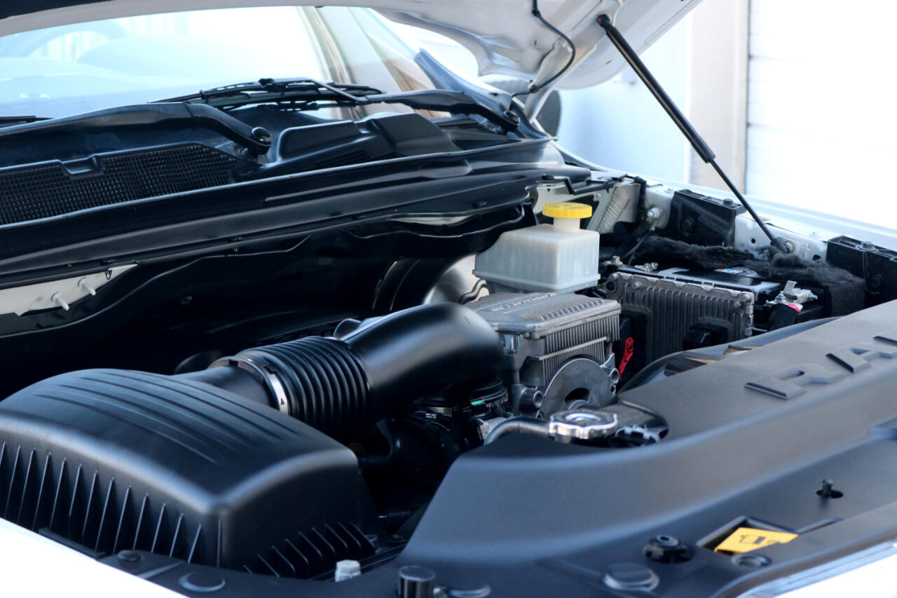 RAM 1500 Laramie Crew Cab SWB 4WD 2022