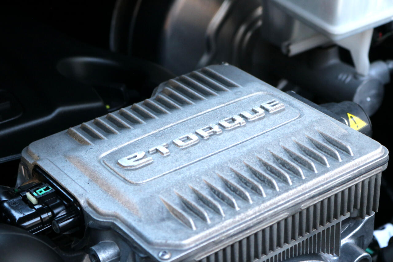 RAM 1500 Laramie Crew Cab SWB 4WD 2022