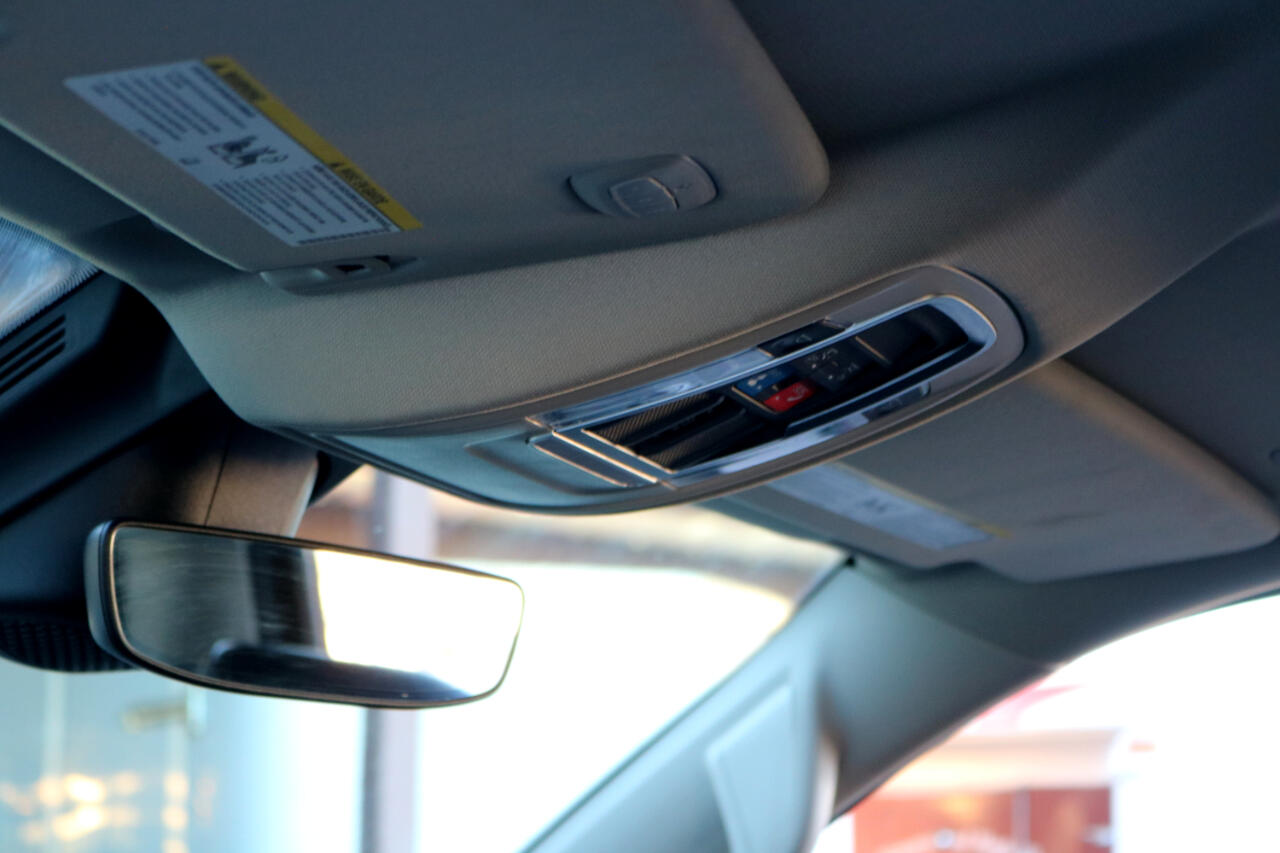 RAM 1500 Laramie Crew Cab SWB 4WD 2022