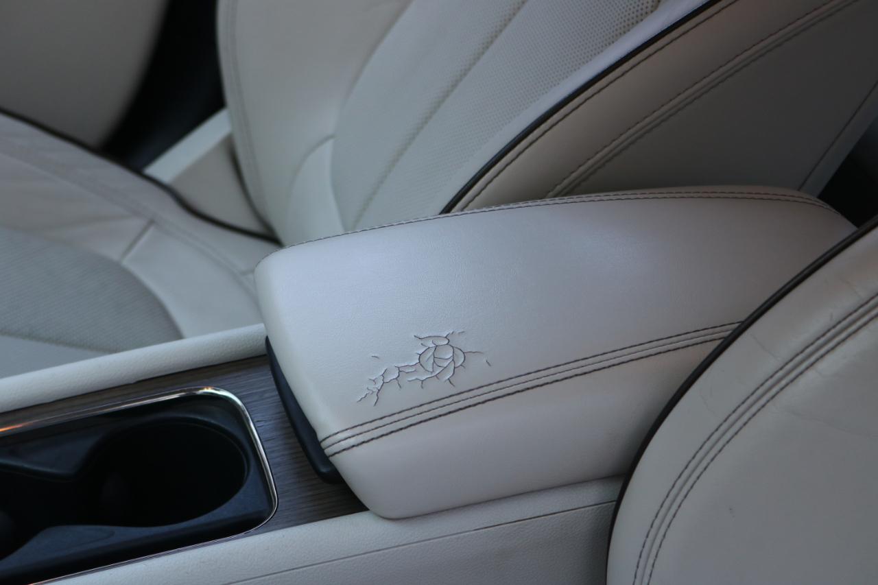 Chrysler 200 C 4D Sedan 2015