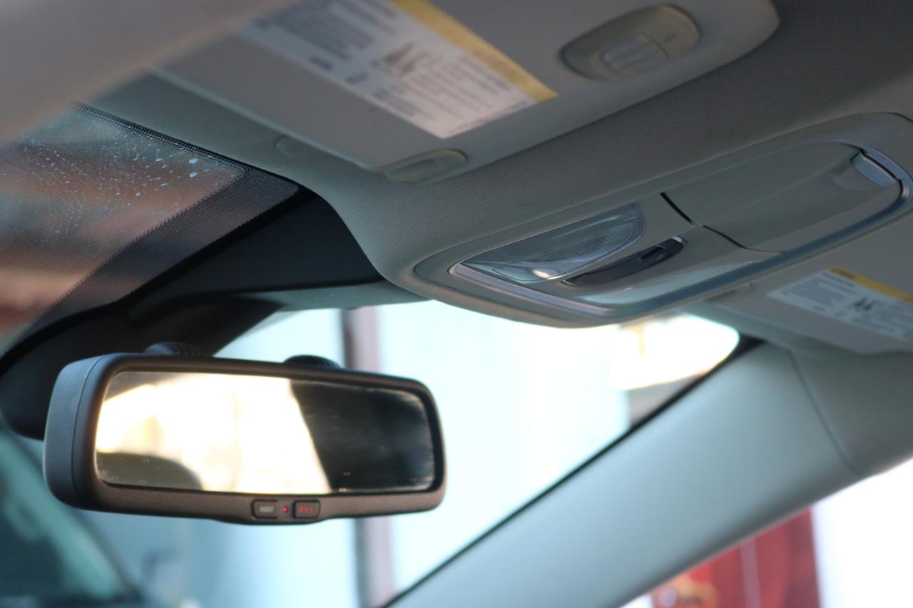 Chrysler 200 C 4D Sedan 2015