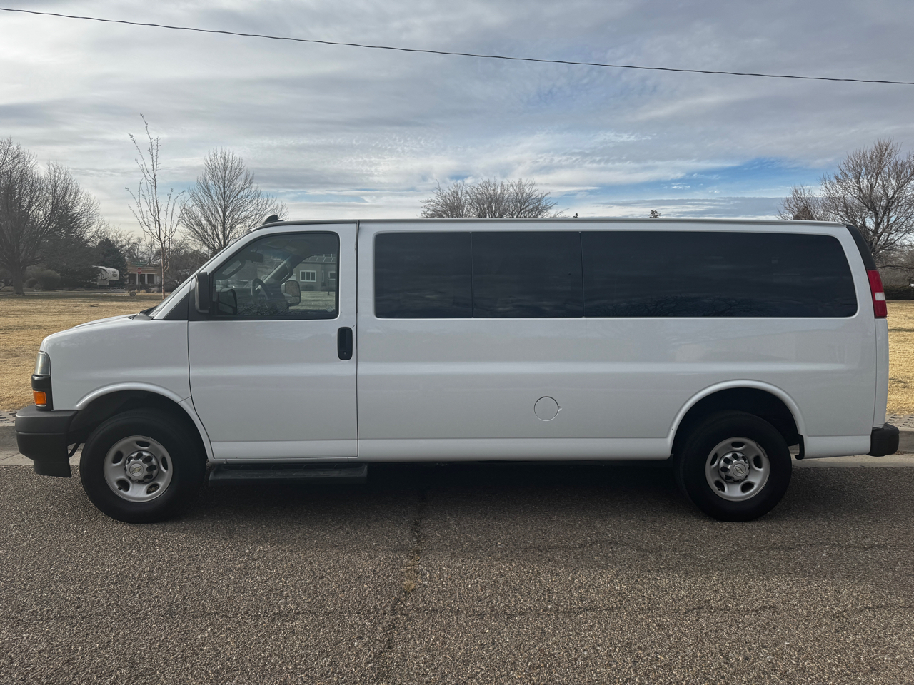 Chevrolet Express LS 3500 Extended 2023
