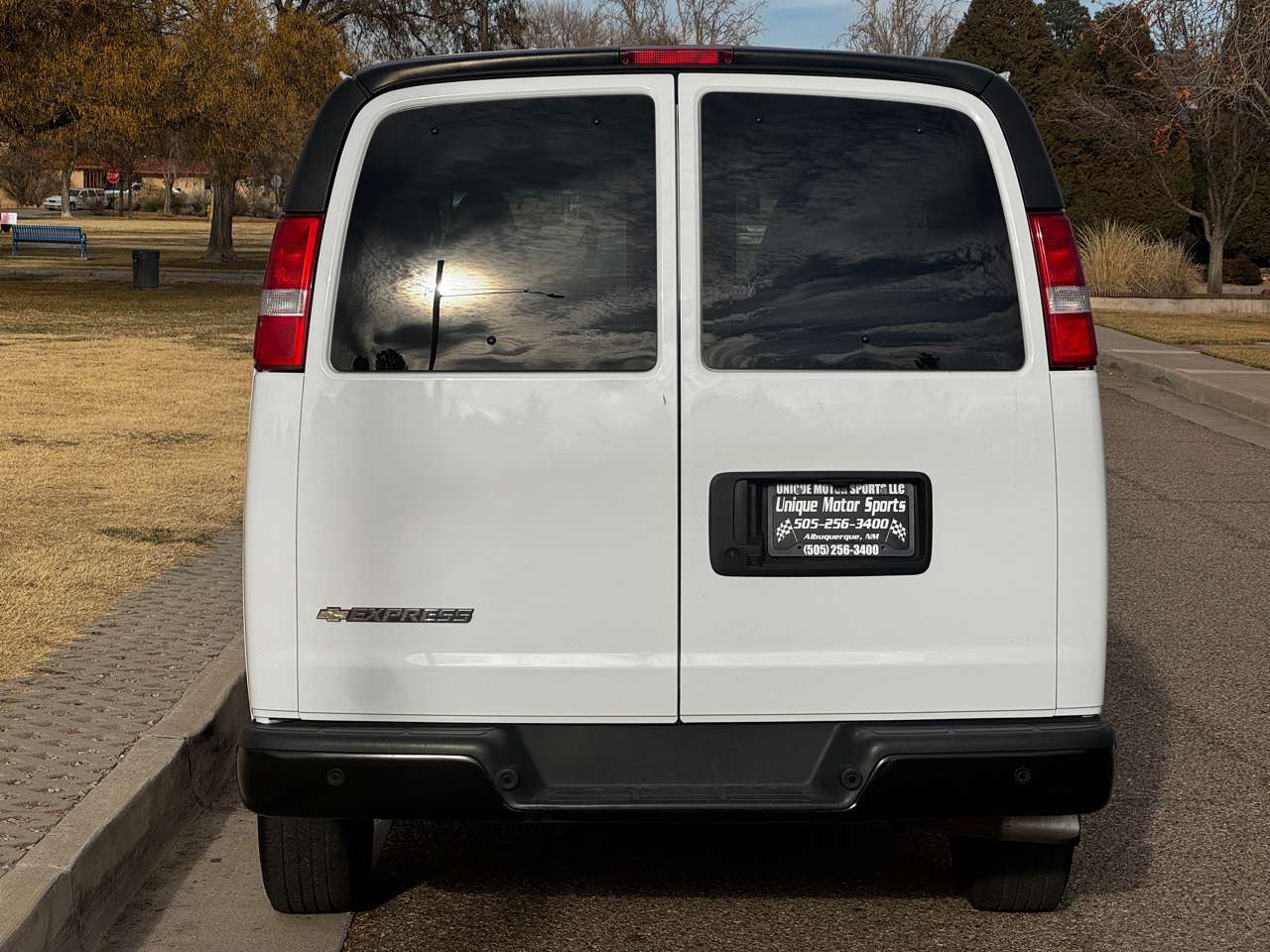 Chevrolet Express LS 3500 Extended 2023