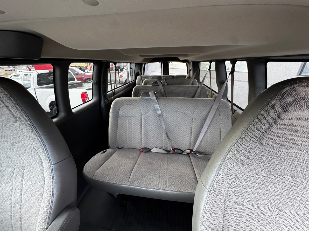 Chevrolet Express LS 3500 Extended 2023