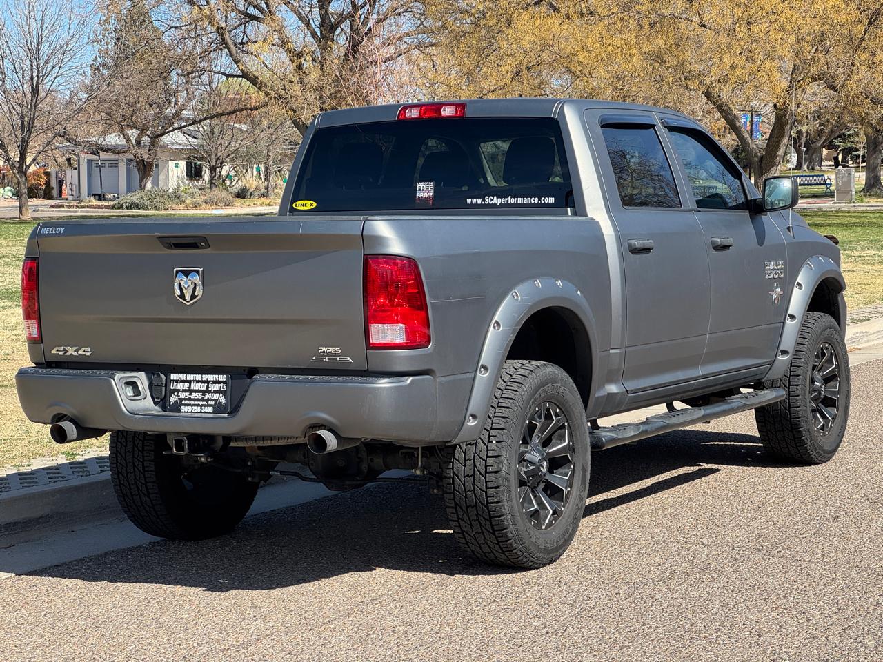 RAM 1500 Tradesman Crew Cab SWB 4WD 2018