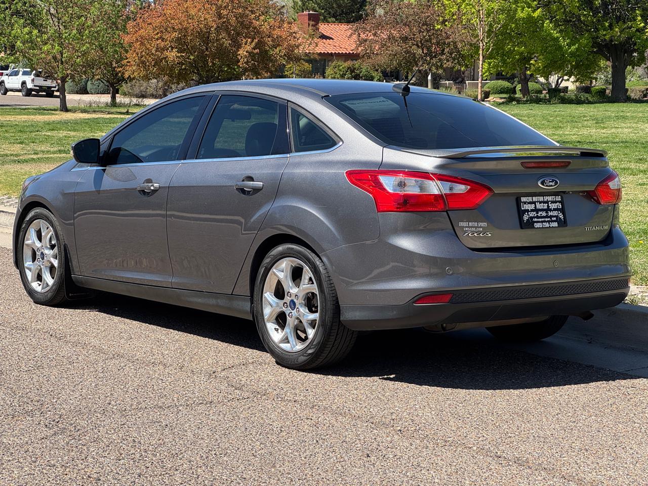 Ford Focus Titanium Sedan 2014