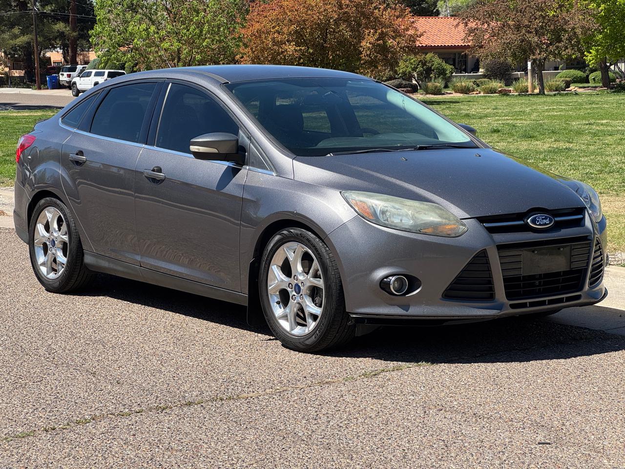 Ford Focus Titanium Sedan 2014