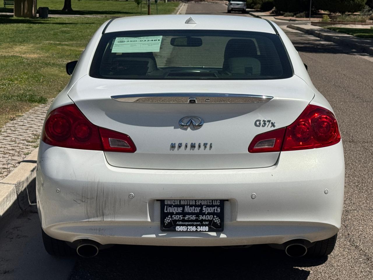 Infiniti G37X With Navigation  2012