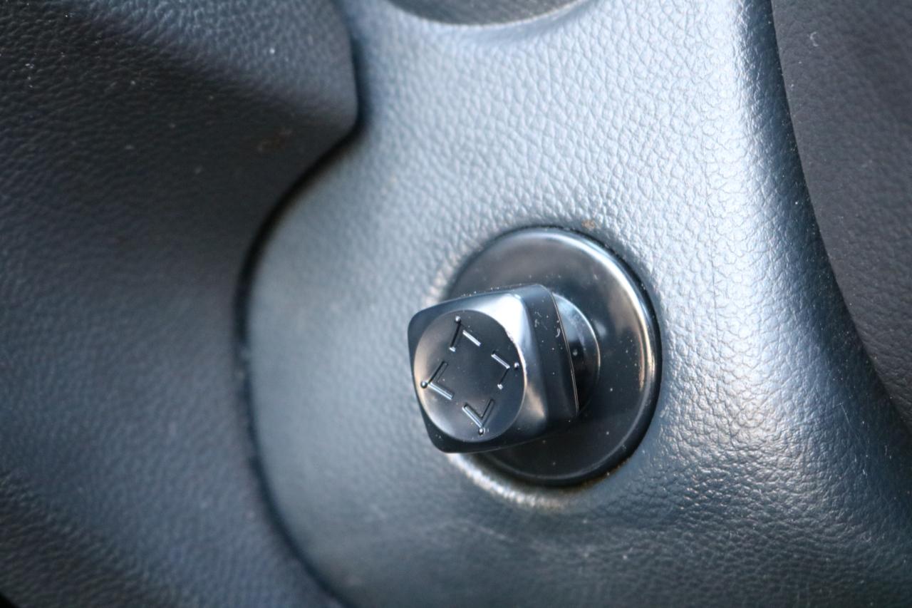 Infiniti G37X With Navigation  2012