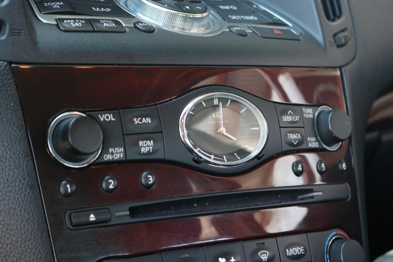Infiniti G37X With Navigation  2012