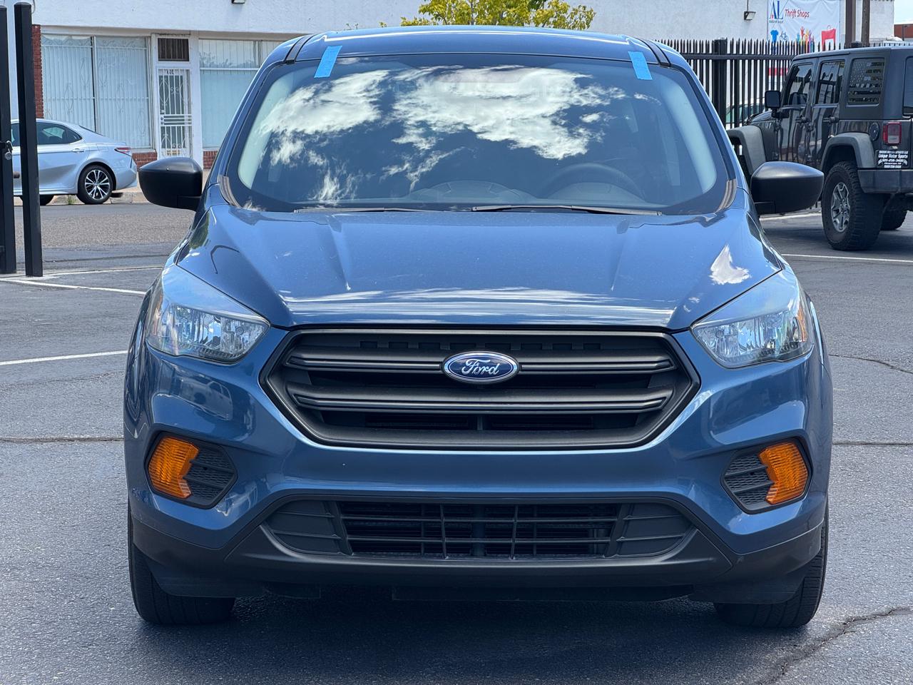 Ford Escape S FWD 2018