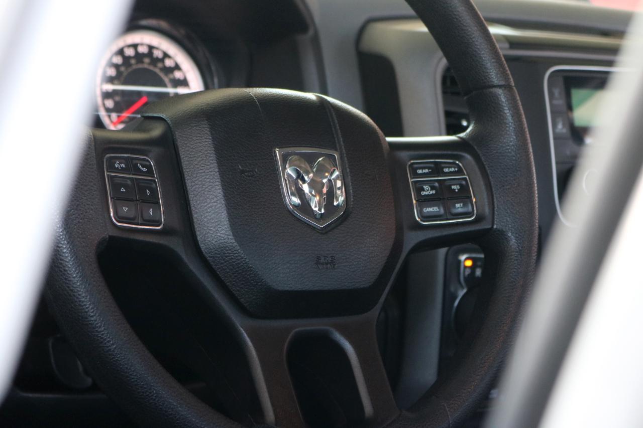 RAM 1500 Classic Tradesman Quad Cab 4WD 2019