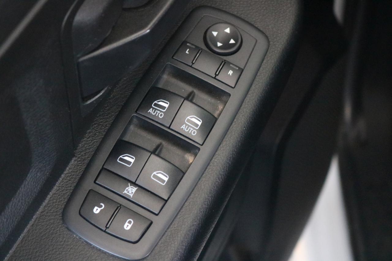 RAM 1500 Classic Tradesman Quad Cab 4WD 2019