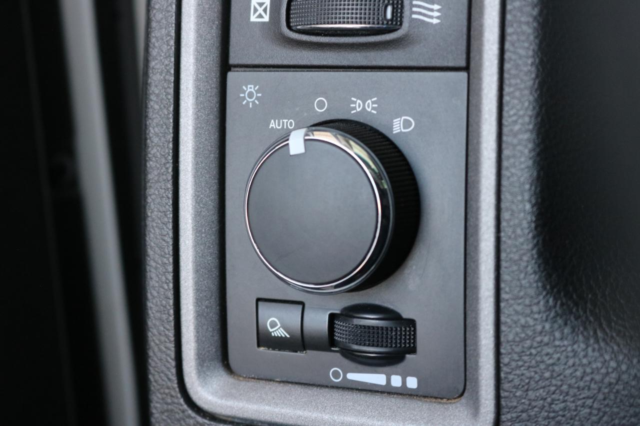 RAM 1500 Classic Tradesman Quad Cab 4WD 2019