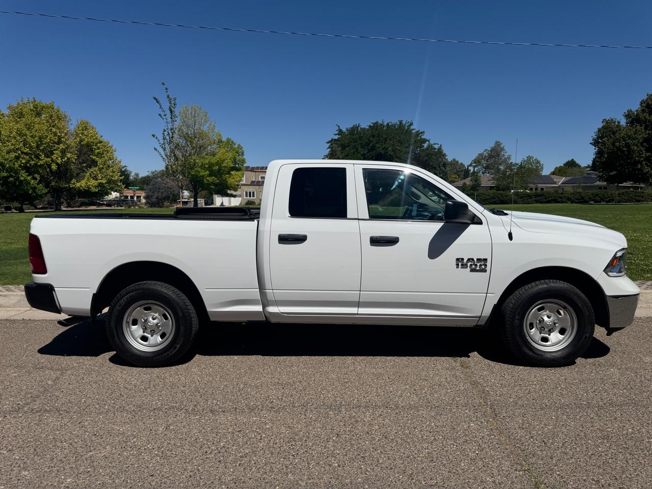 RAM 1500 Classic Tradesman Quad Cab 4WD 2019