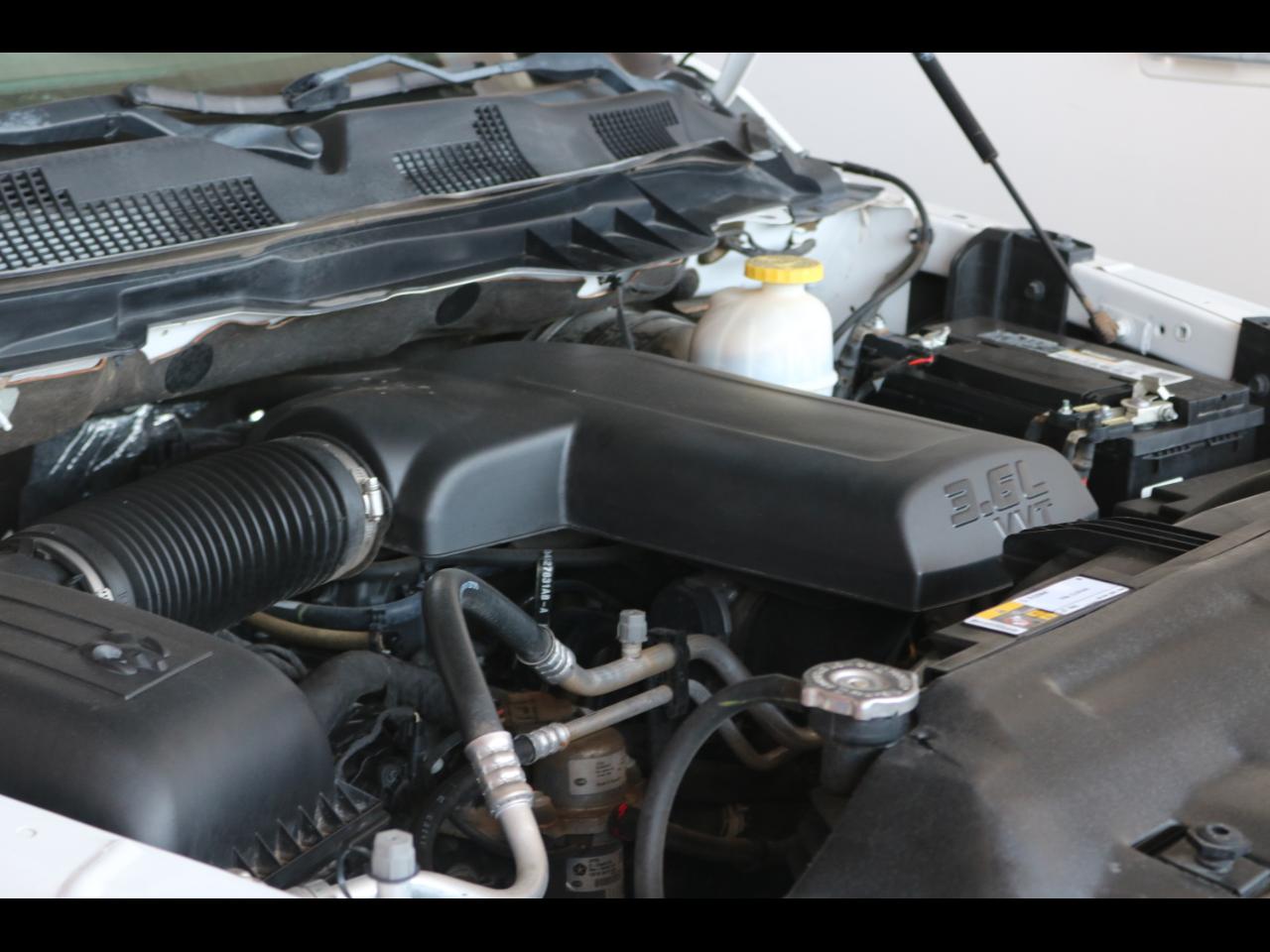 RAM 1500 Classic Tradesman Quad Cab 4WD 2019