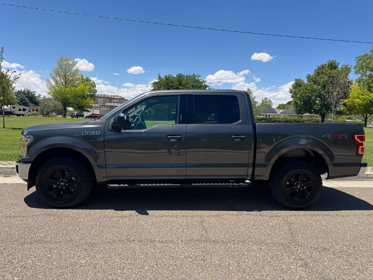 Ford F-150 SuperCrew Crew Cab 139" XLT 4WD 2020