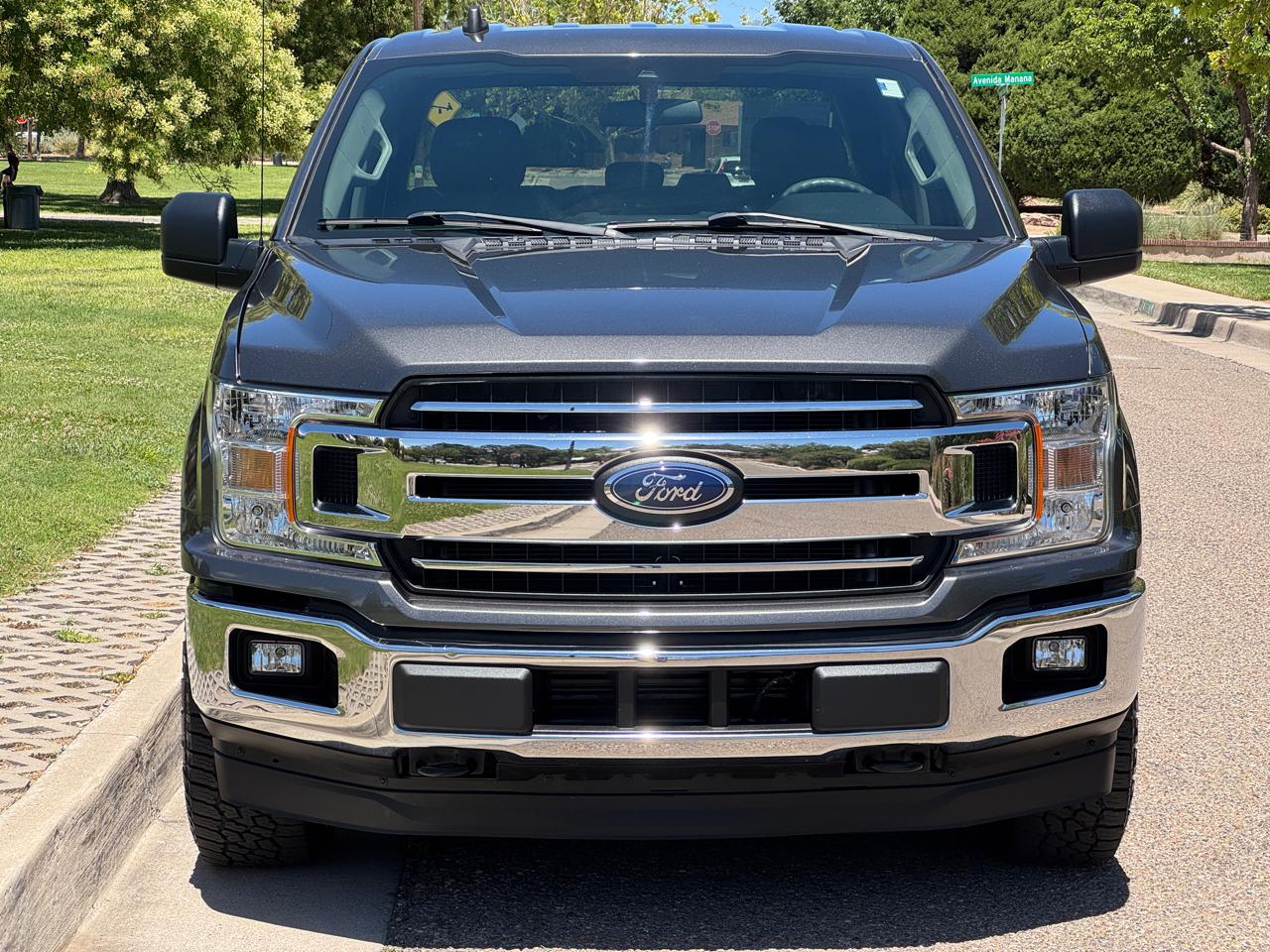 Ford F-150 SuperCrew Crew Cab 139" XLT 4WD 2020