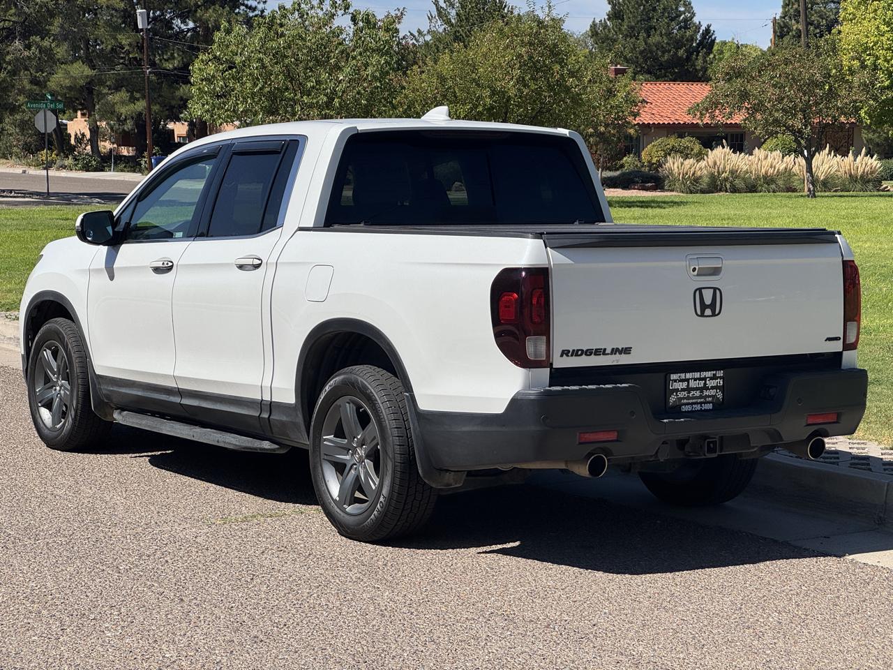 Honda Ridgeline photo 3
