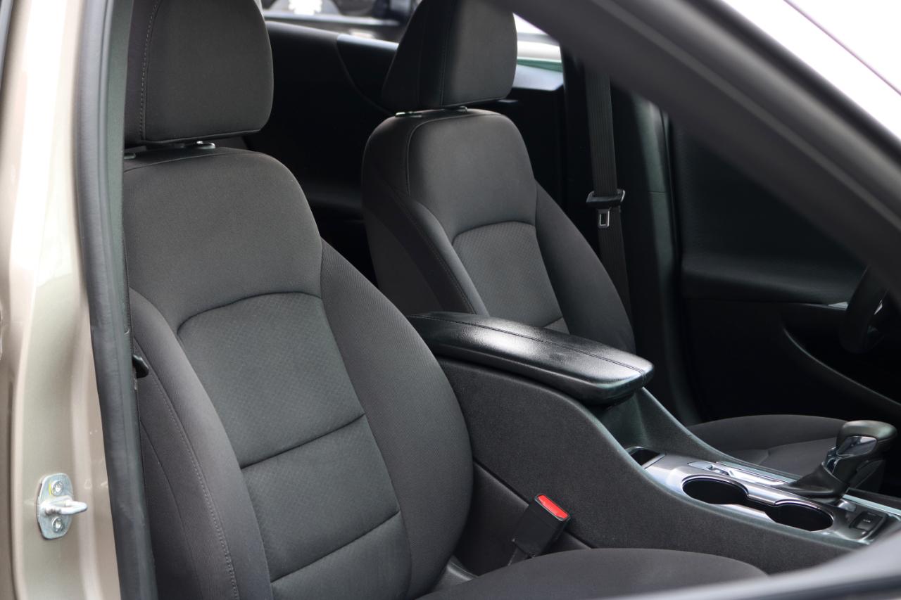 Chevrolet Malibu photo 13