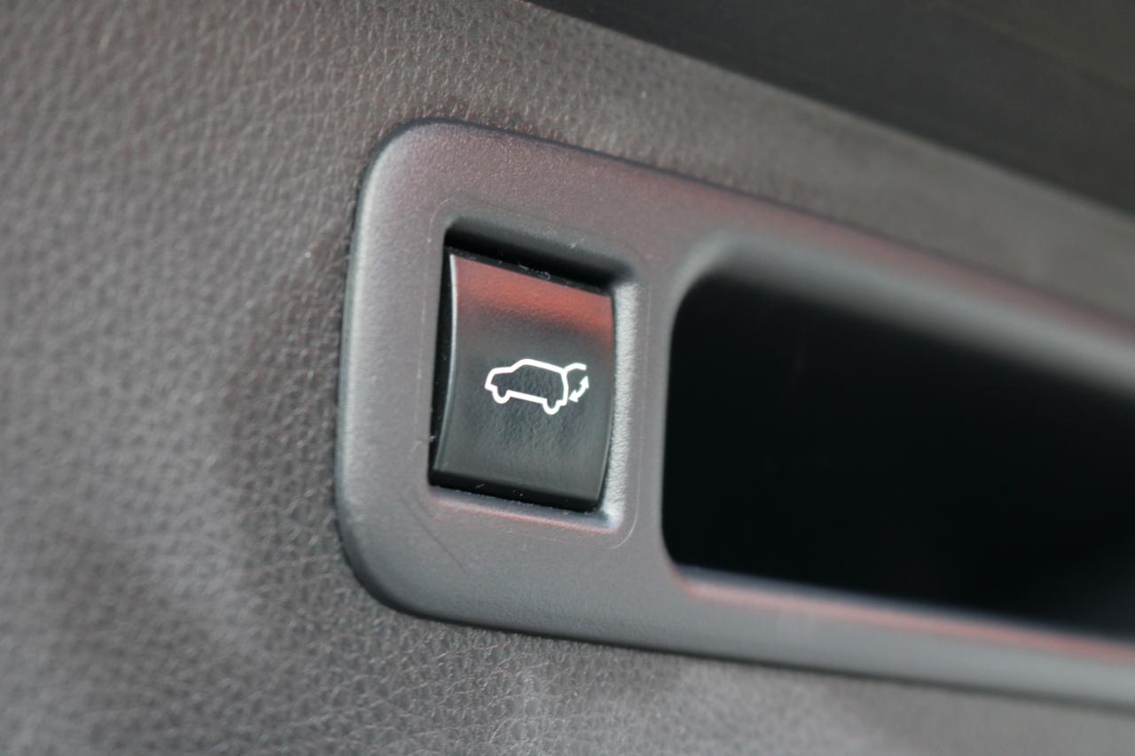 Toyota Highlander photo 13