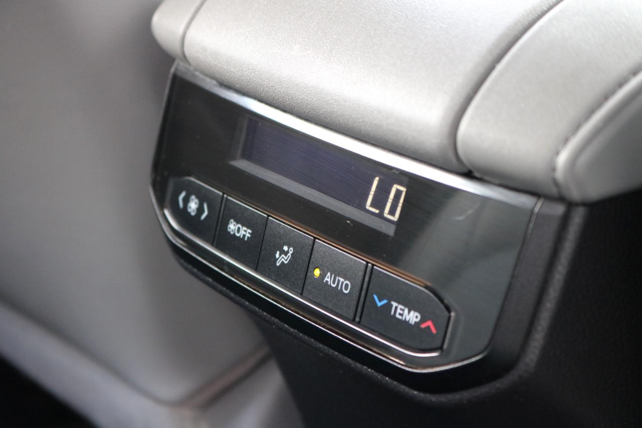 Toyota Highlander photo 22