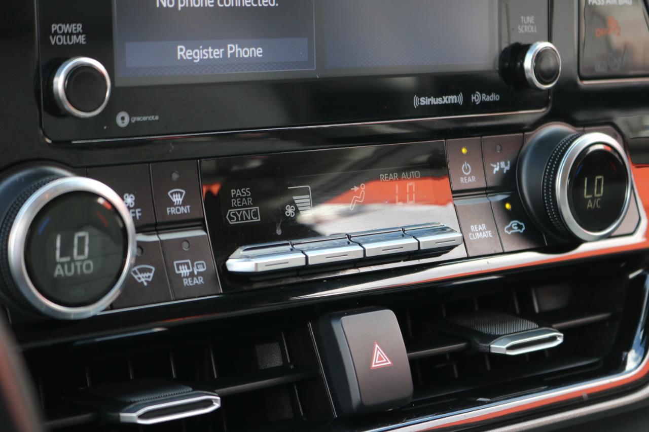 Toyota Highlander photo 31