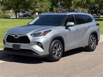 2020 Toyota Highlander Hybrid XLE AWD