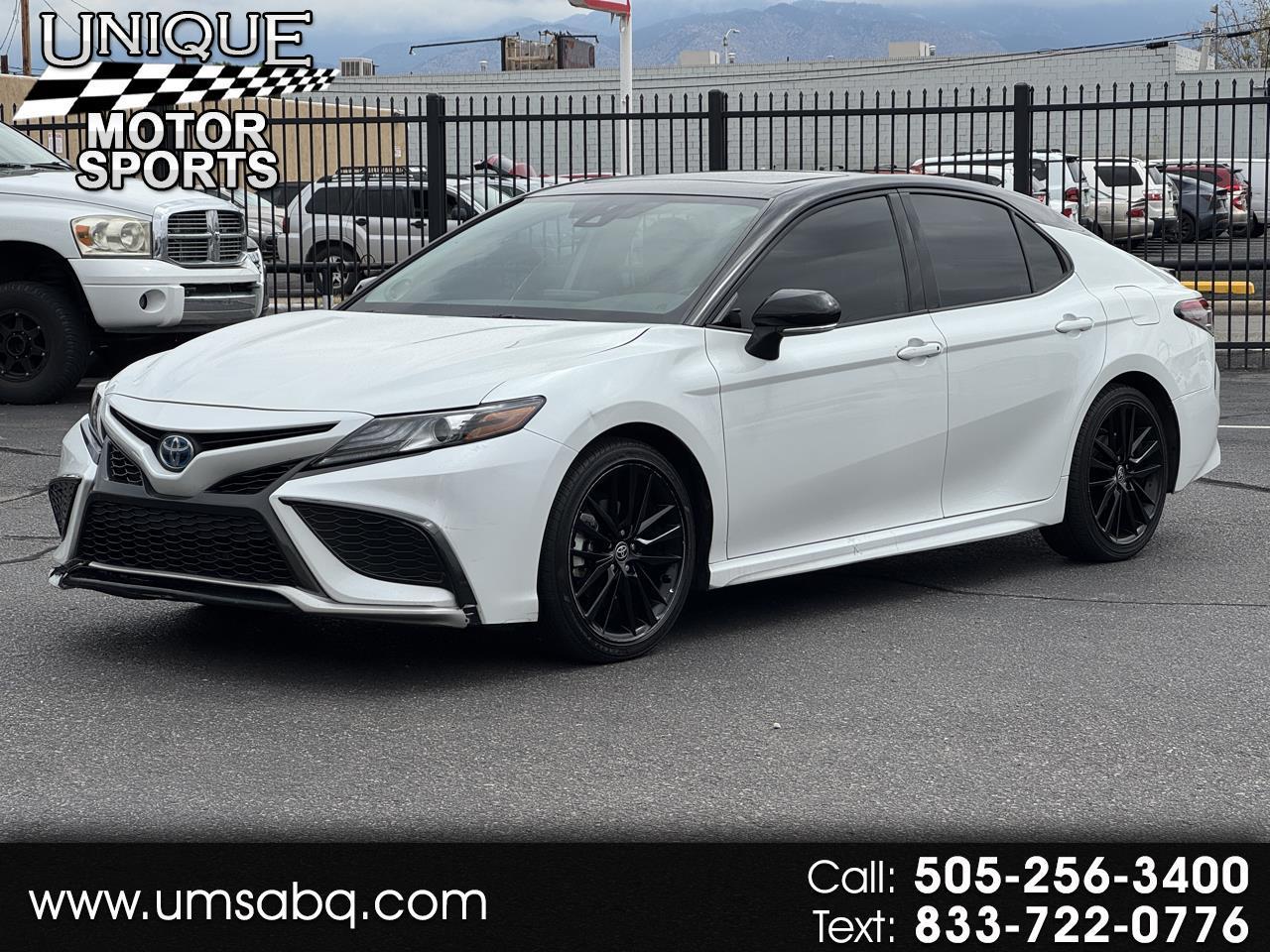 Toyota Camry Hybrid XSE 2024